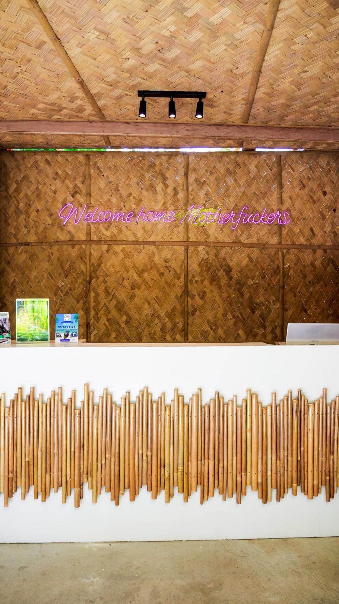 Sip Sunset Hostel And Lounge El Nido Eksteriør billede